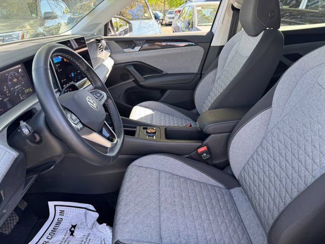 Used 2025 Volkswagen Tiguan S AWD/4WD image 26