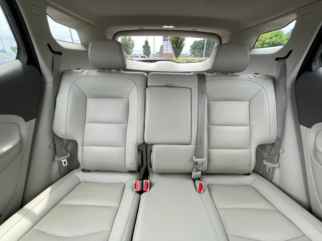 Used 2020 GMC Terrain Denali w/ Denali Premium Package AWD/4WD image 30