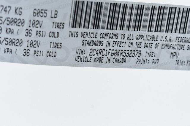 Used 2019 Chrysler Pacifica Touring Plus w/ S Appearance Package image 14