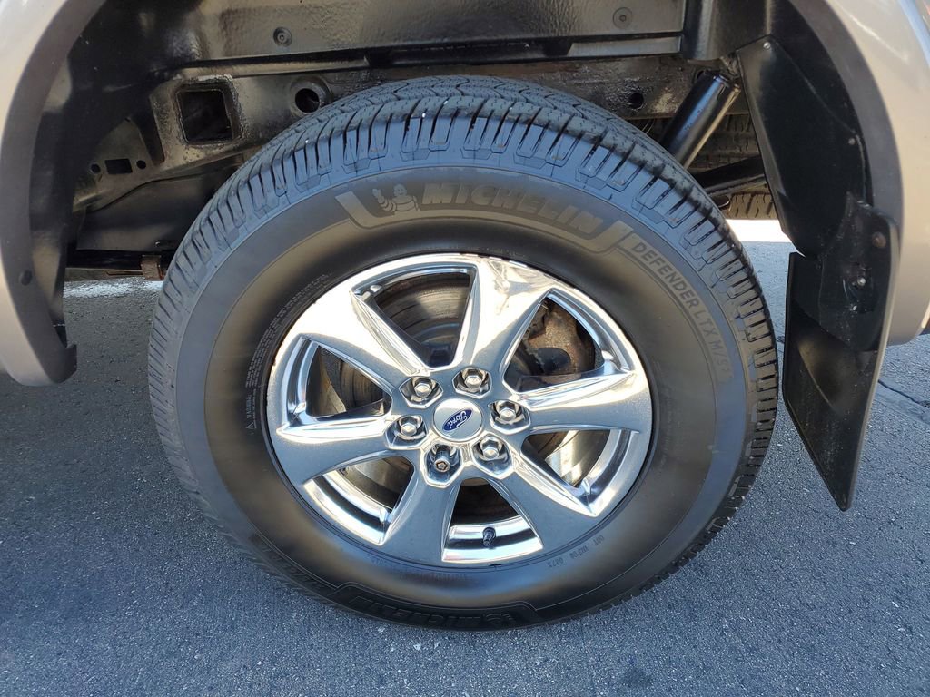 Used 2018 Ford F150 XLT w/ Equipment Group 302A Luxury image 33