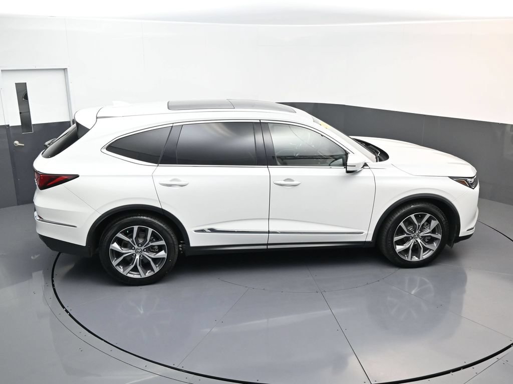 Used 2024 Acura MDX w/ Technology Package AWD/4WD image 16