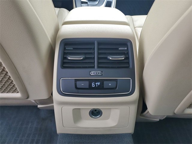 Used 2018 Audi A4 2.0T Premium image 13