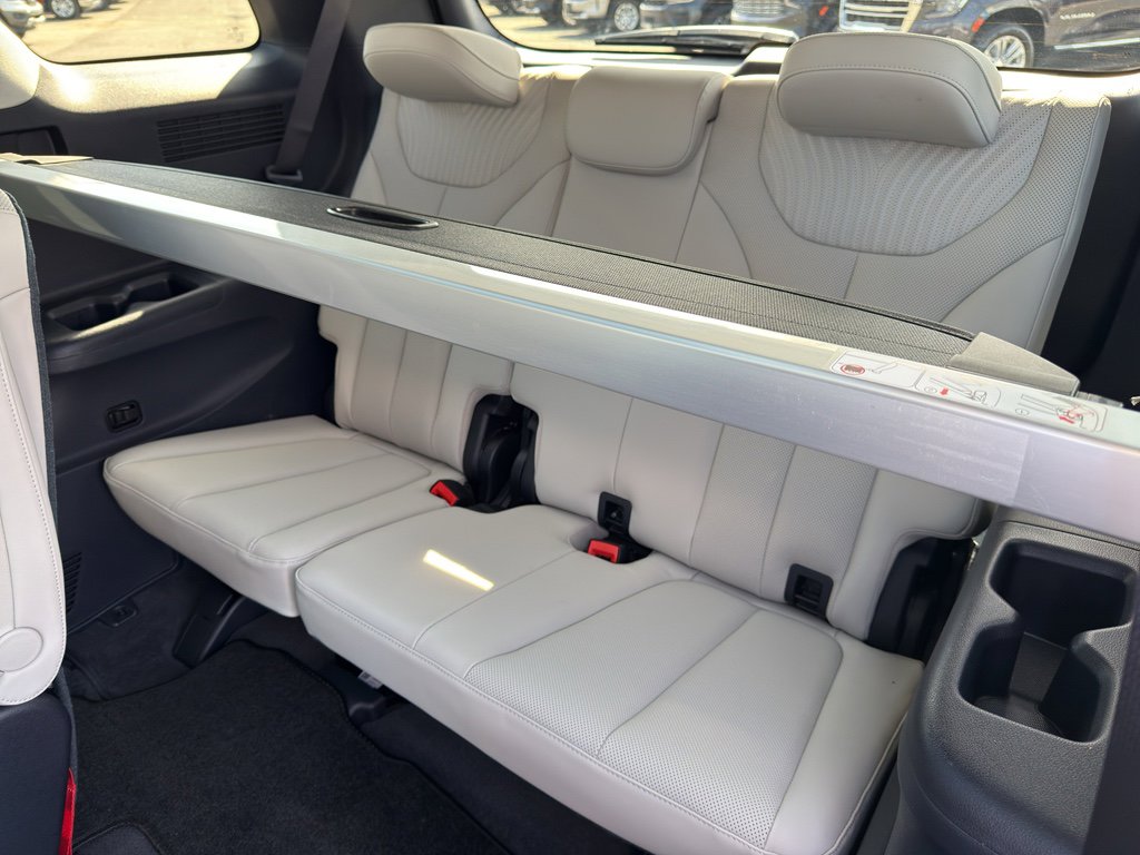 Used 2025 Hyundai Palisade Calligraphy image 24