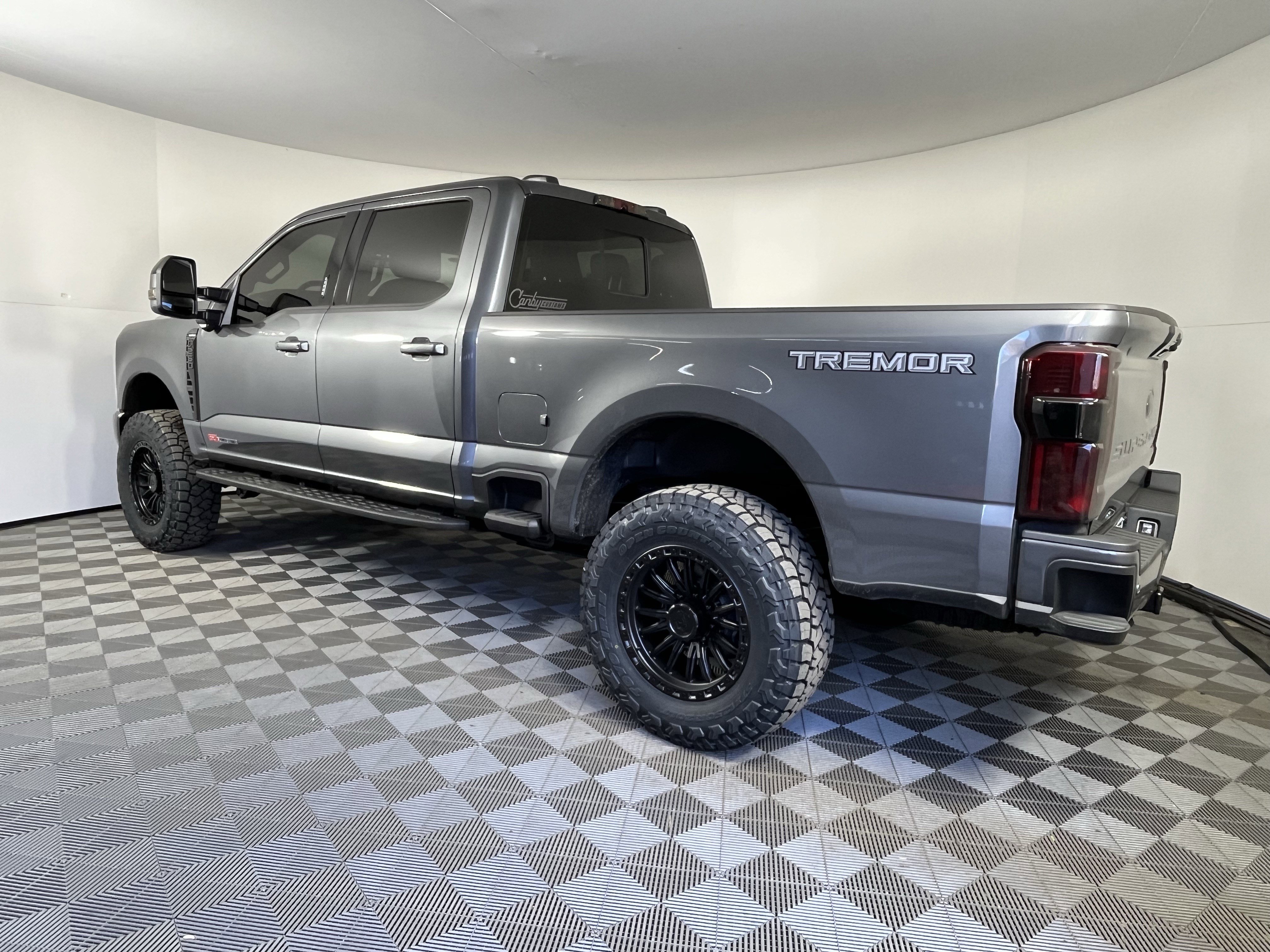 New 2026 Ford F250 Lariat w/ Tremor Off-Road Package image 3
