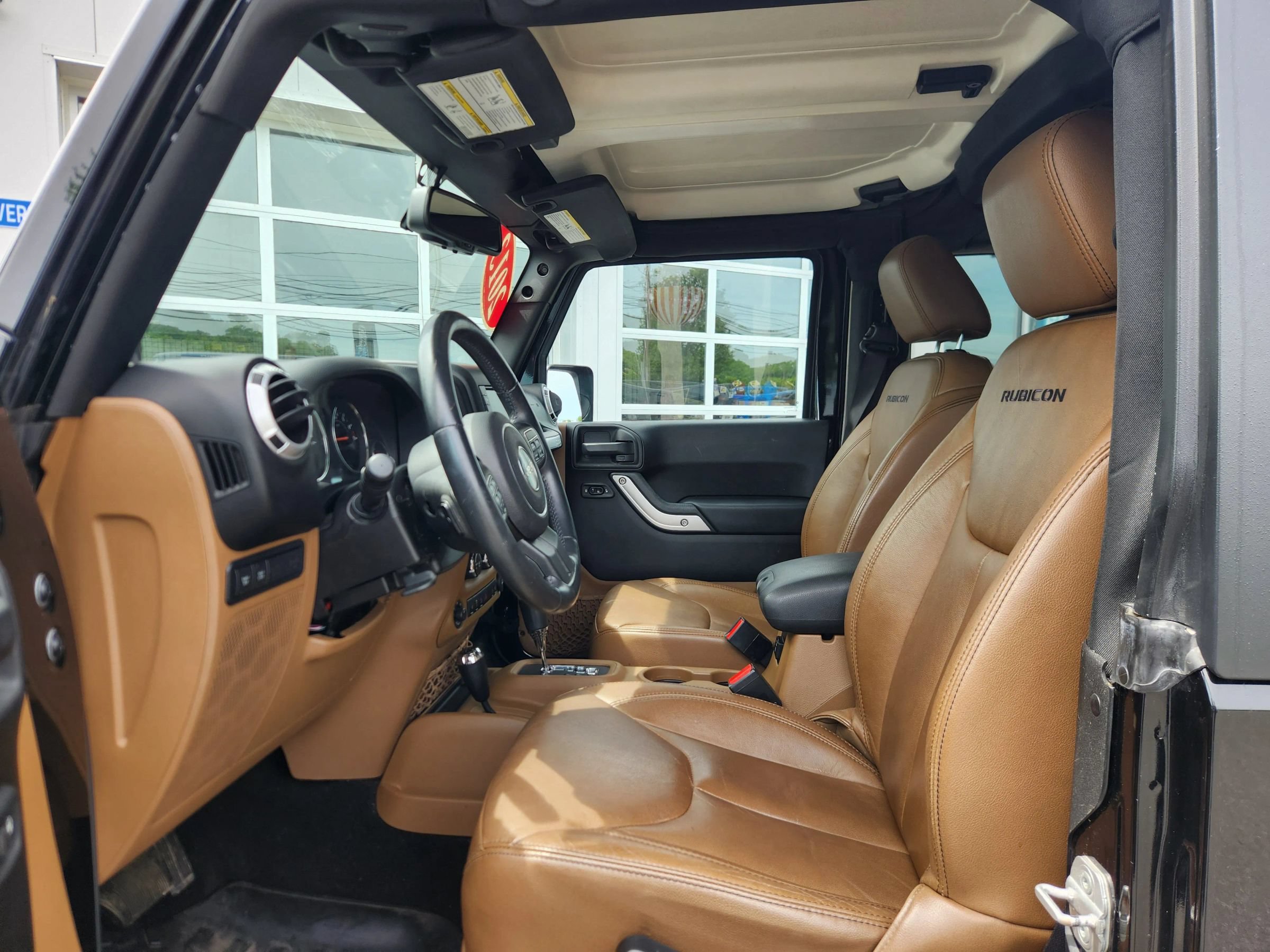 Used 2013 Jeep Wrangler Rubicon w/ Dual Top Group AWD/4WD image 19