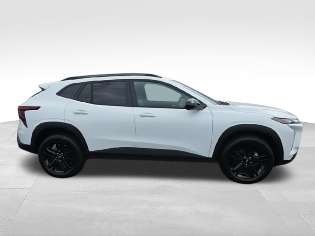 New 2026 Chevrolet Trax ACTIV w/ Driver Confidence Package FWD image 9