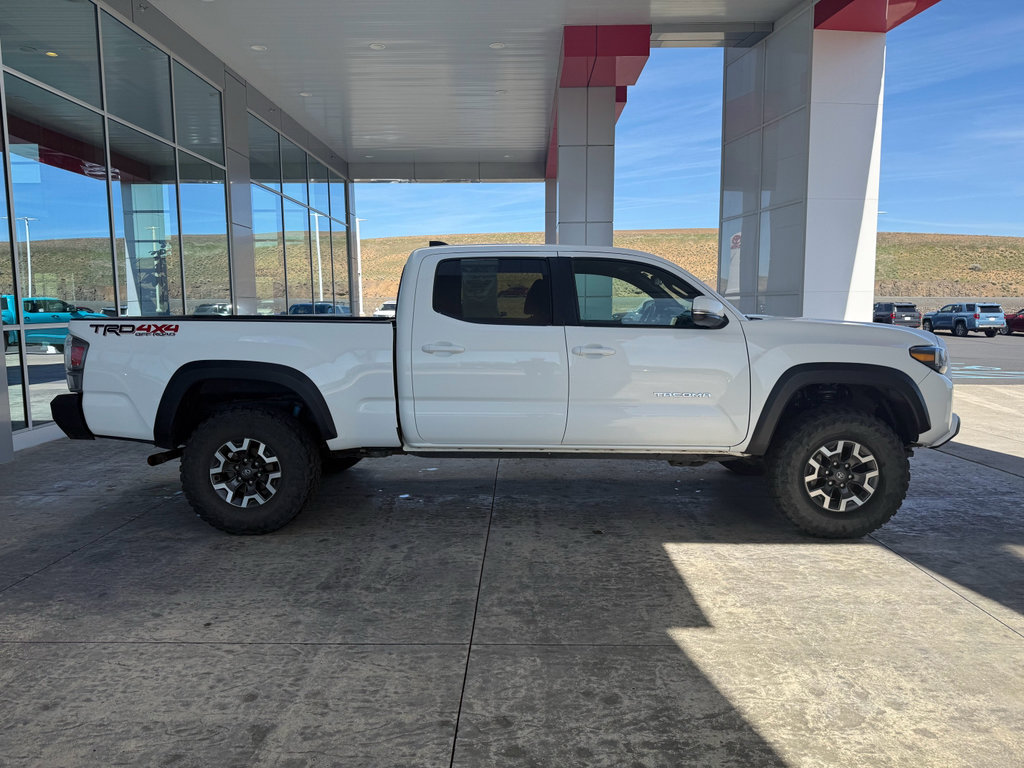 Used 2023 Toyota Tacoma TRD Off-Road image 10