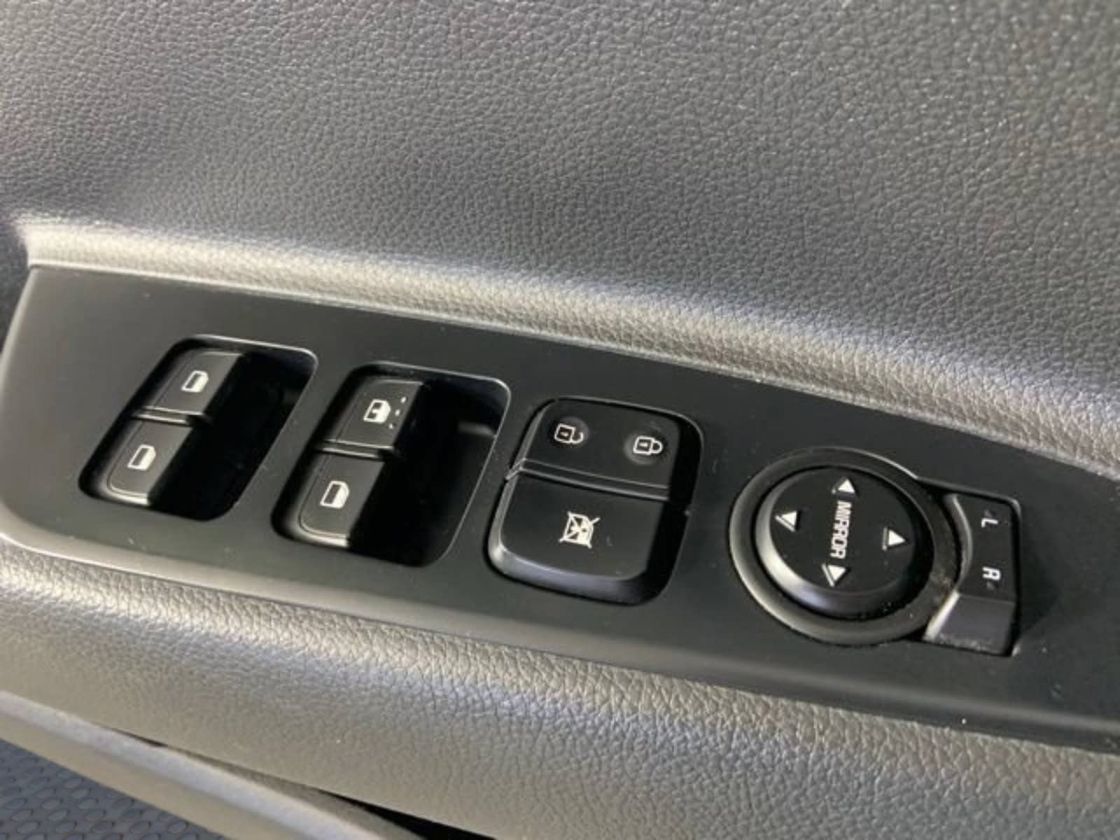Used 2020 Kia Rio S w/ Technology Package FWD image 26
