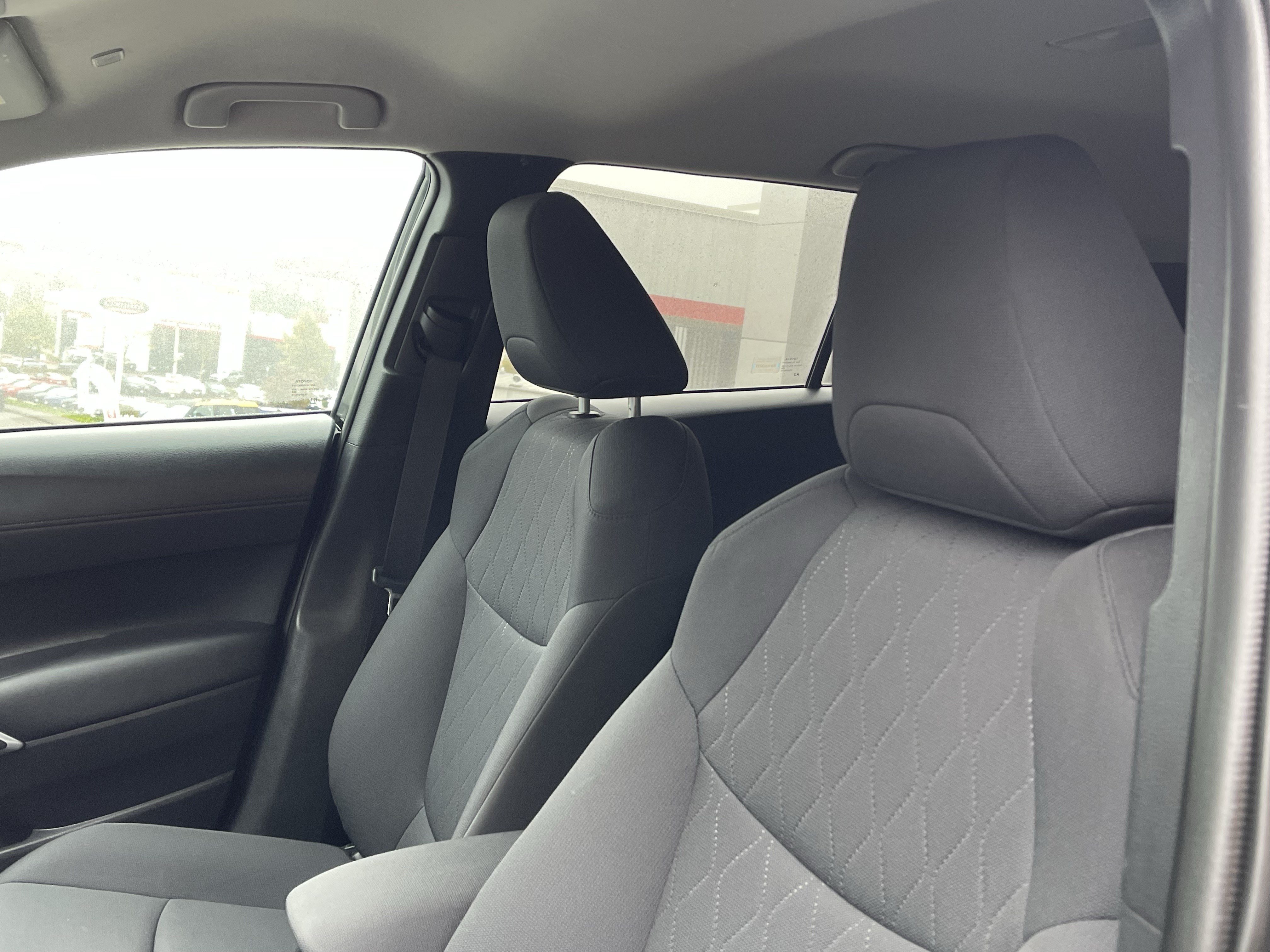 Certified 2023 Toyota Corolla Cross LE FWD image 18