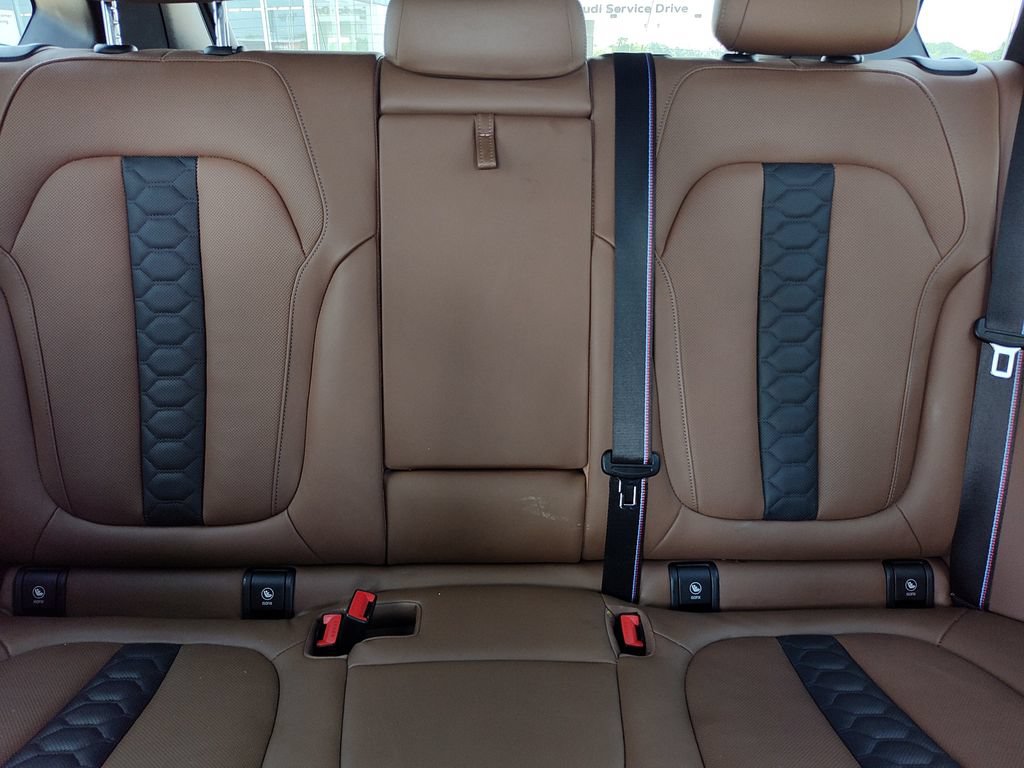 Used 2024 BMW X5 M Competition w/ Executive Package AWD/4WD image 38