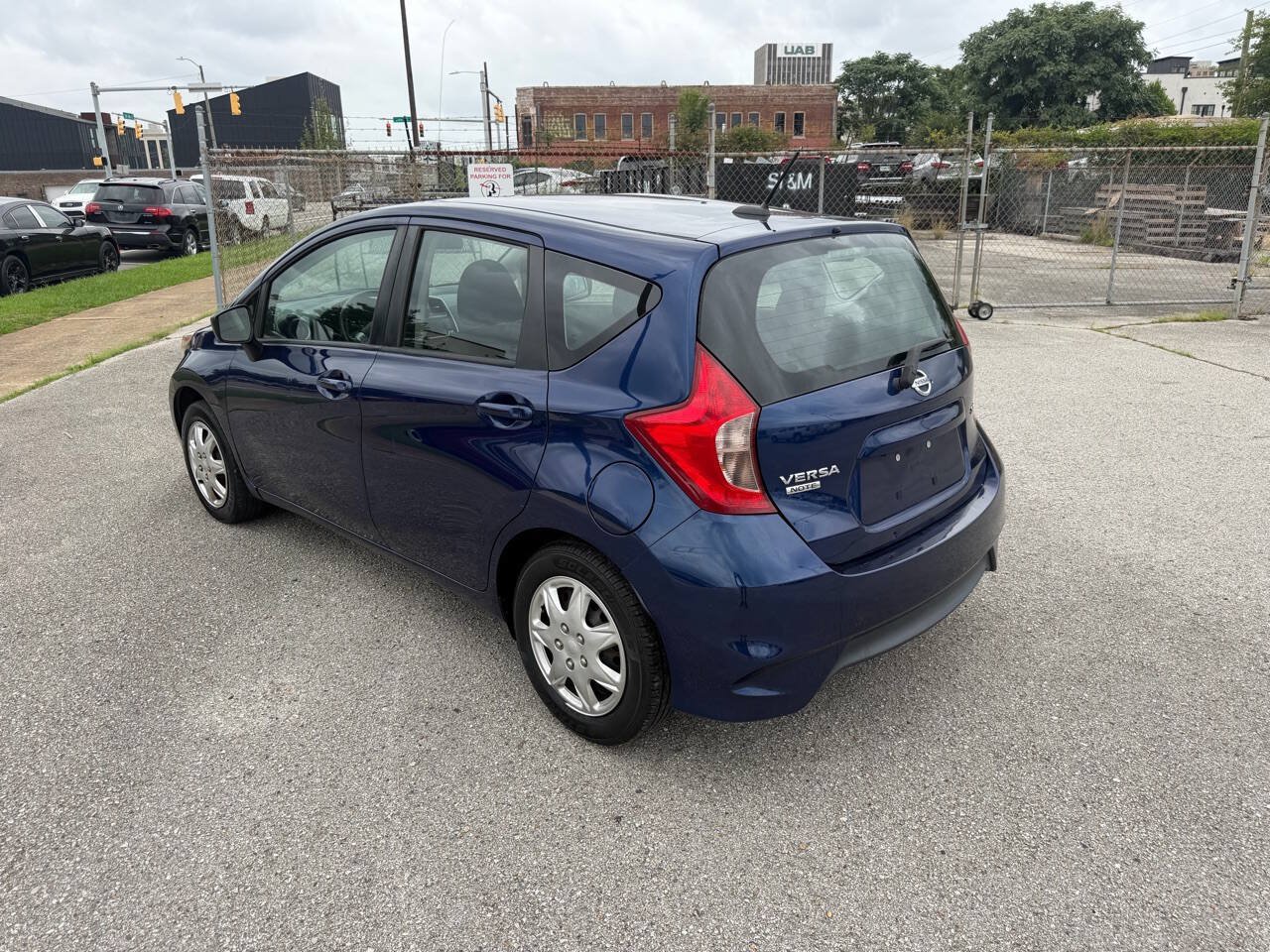 Used 2018 Nissan Versa Note SV FWD image 7