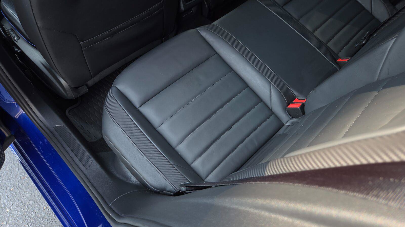 Certified 2024 Volkswagen Golf R AWD/4WD image 43