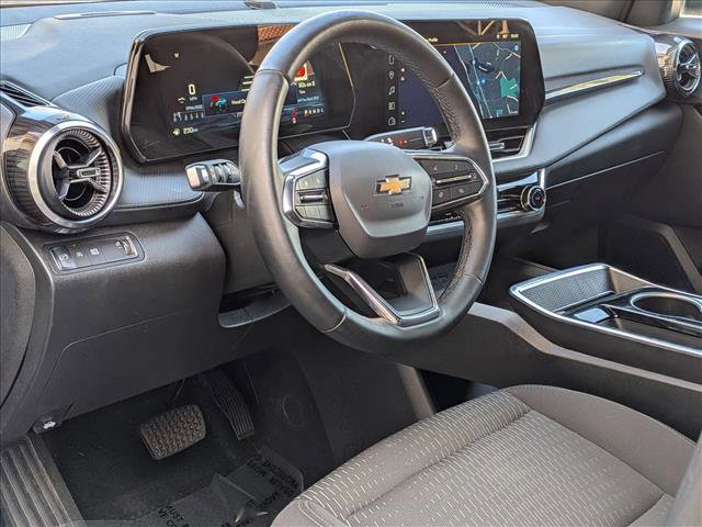 Used 2025 Chevrolet Equinox LT image 10