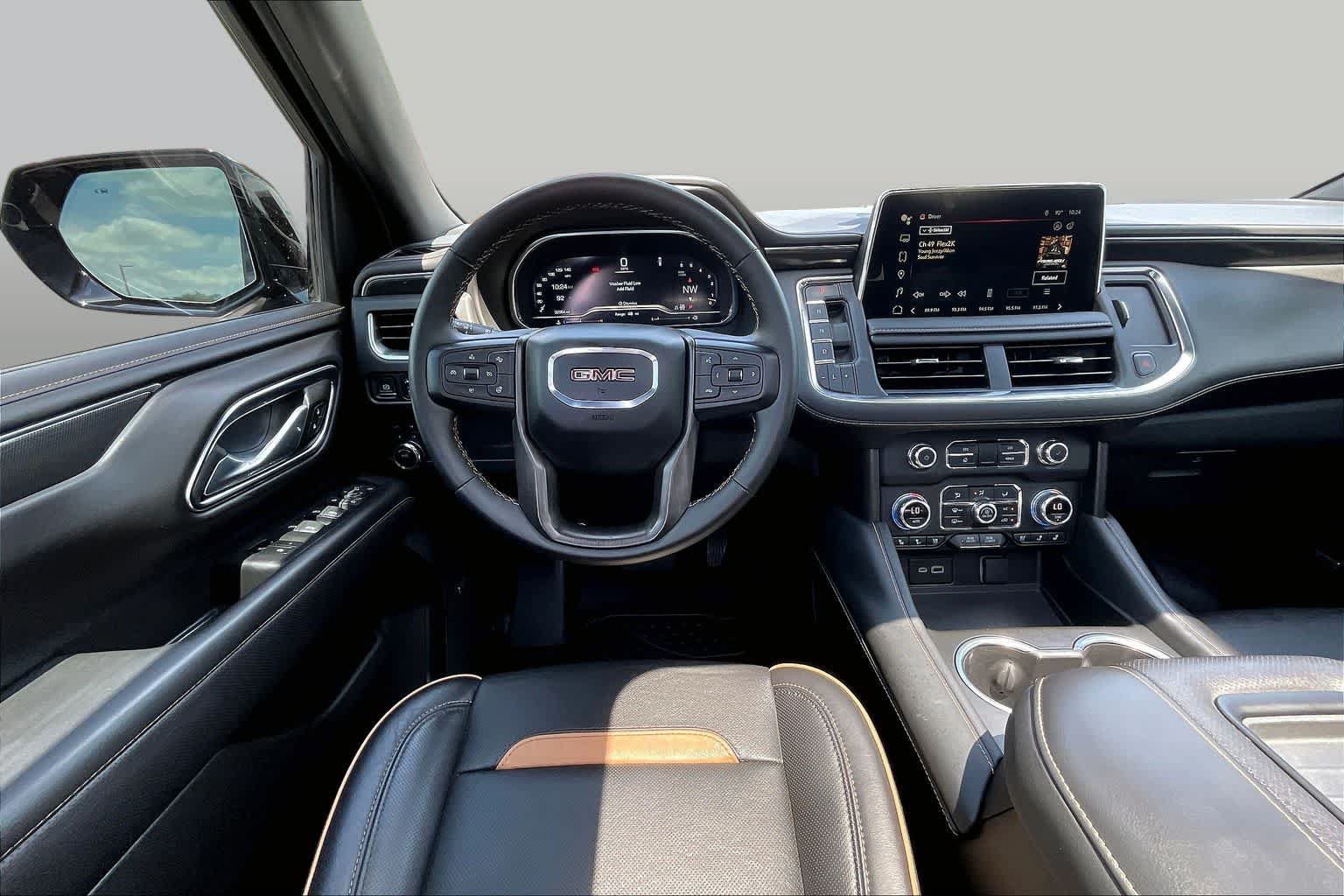 Certified 2024 GMC Yukon AT4 w/ AT4 Premium Package AWD/4WD image 6