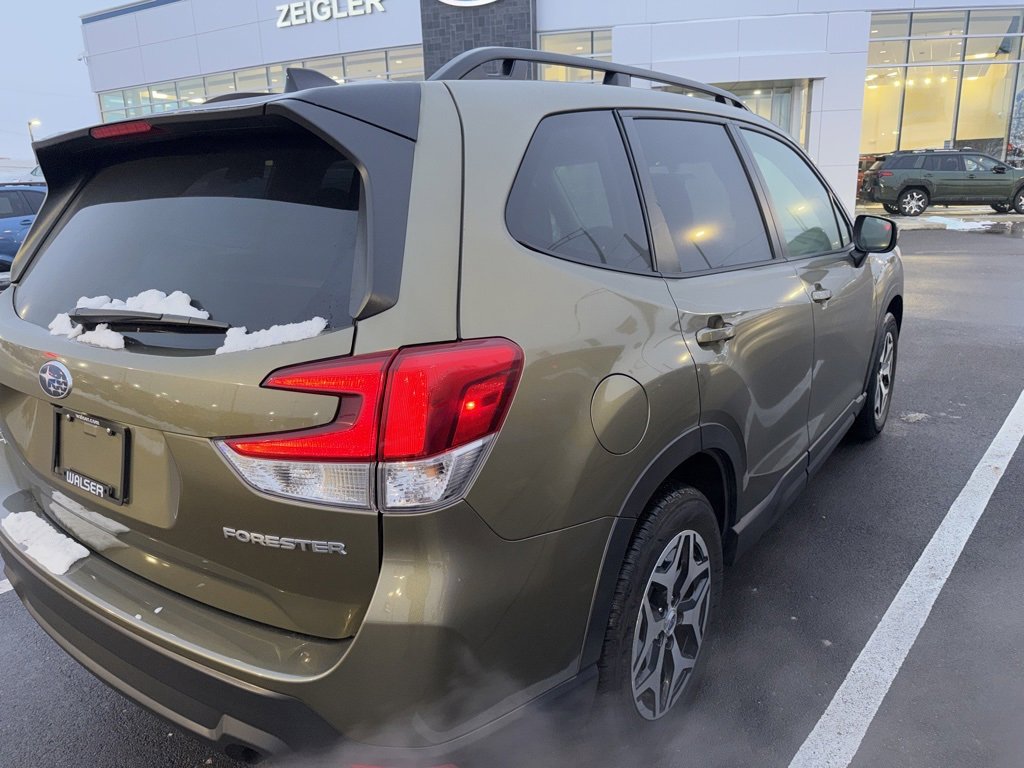 Certified 2024 Subaru Forester Premium image 2