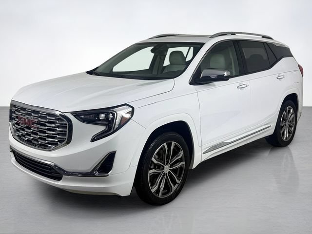 Used 2018 GMC Terrain Denali w/ Comfort Package AWD/4WD image 8