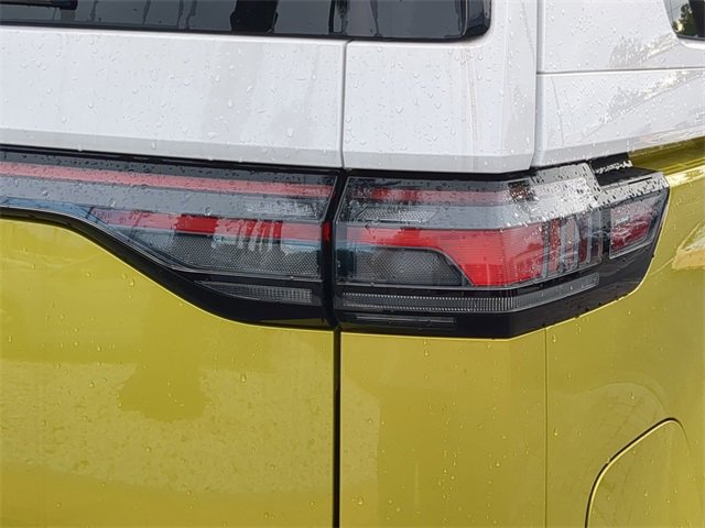 New 2025 Volkswagen ID. Buzz 1st Edition image 8