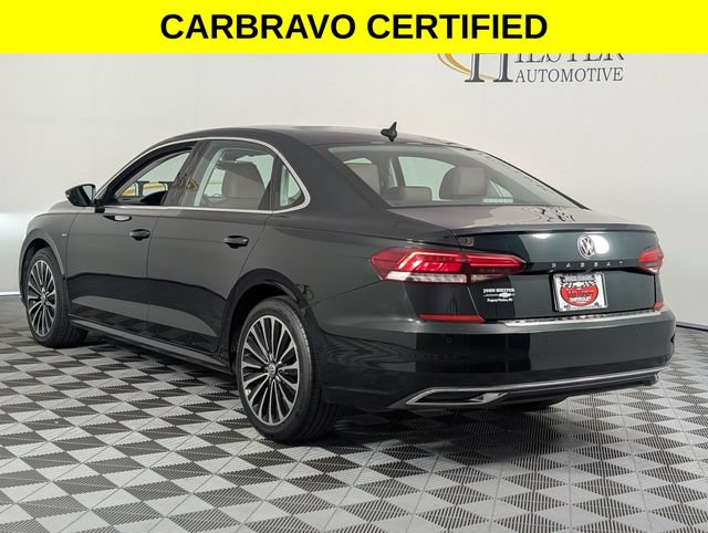 Used 2022 Volkswagen Passat 2.0T FWD image 5