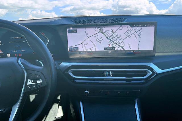 Used 2023 BMW 330i xDrive Sedan w/ Driving Assistance Package image 9