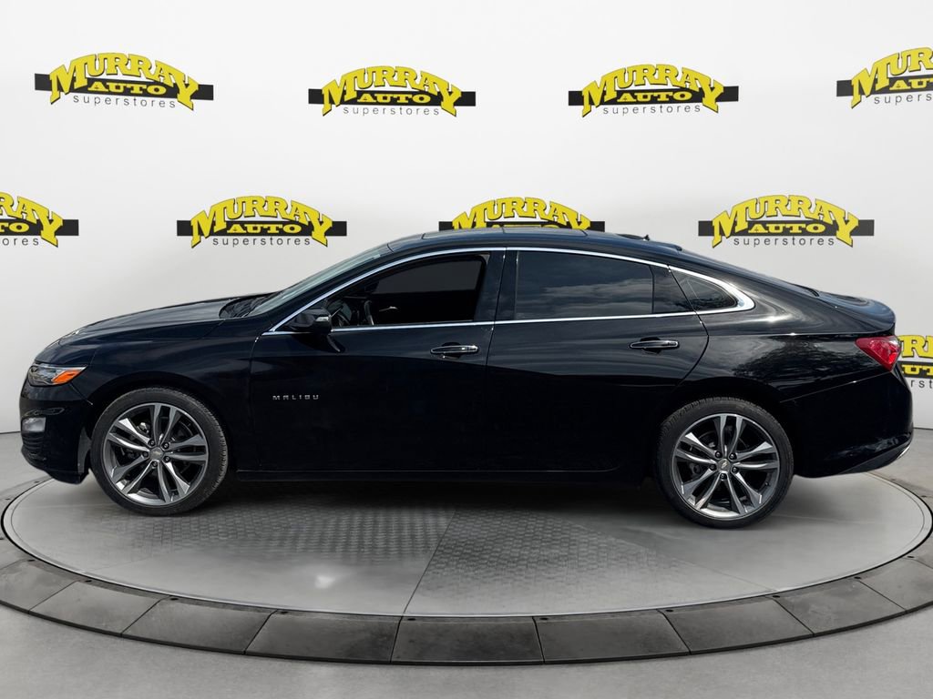 Used 2022 Chevrolet Malibu Premier image 2