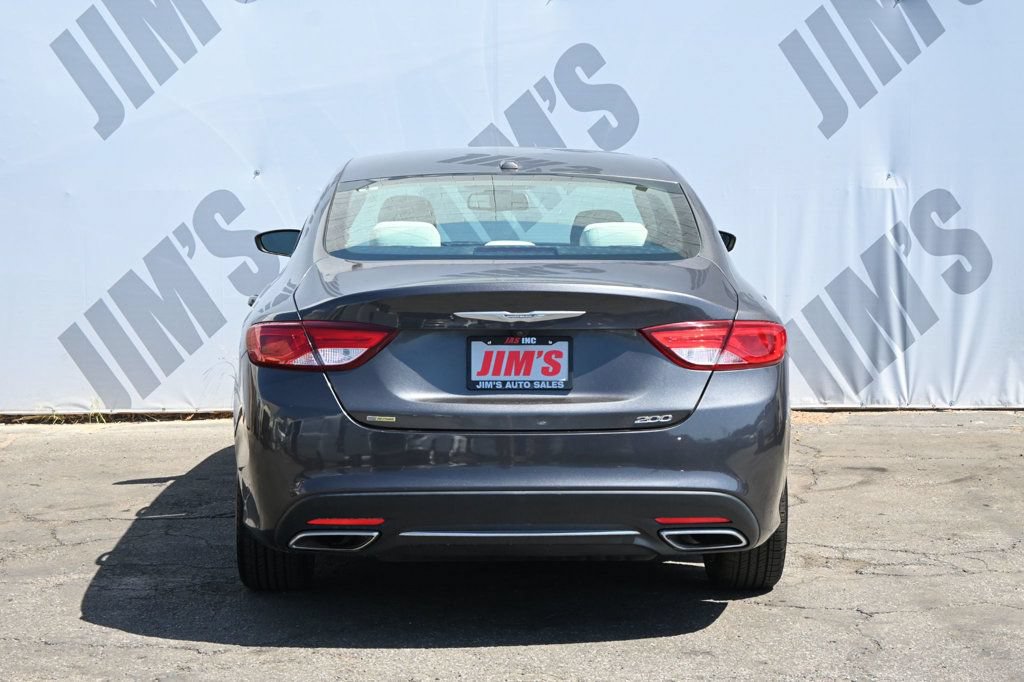 Used 2015 Chrysler 200 Limited w/ Convenience Group FWD image 6