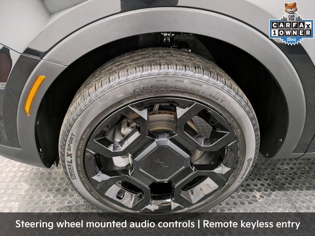 Certified 2025 Kia Sorento X-Line EX image 9