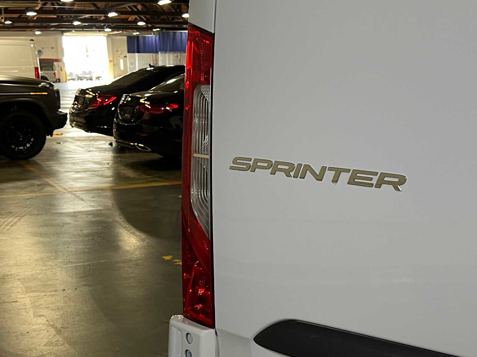 Used 2025 Mercedes-Benz Sprinter 2500 image 14