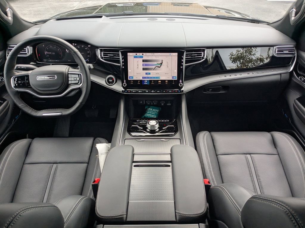 New 2026 Jeep Grand Wagoneer Summit AWD/4WD image 18