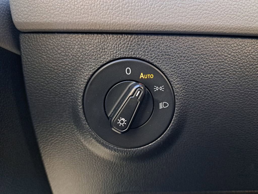 Used 2024 Volkswagen Taos S image 26