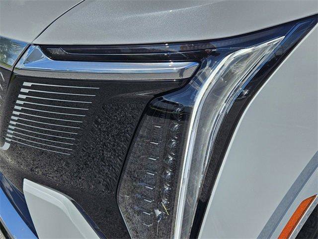 New 2026 Cadillac Escalade IQ Luxury 2 w/ LPO, Radiant Package image 10
