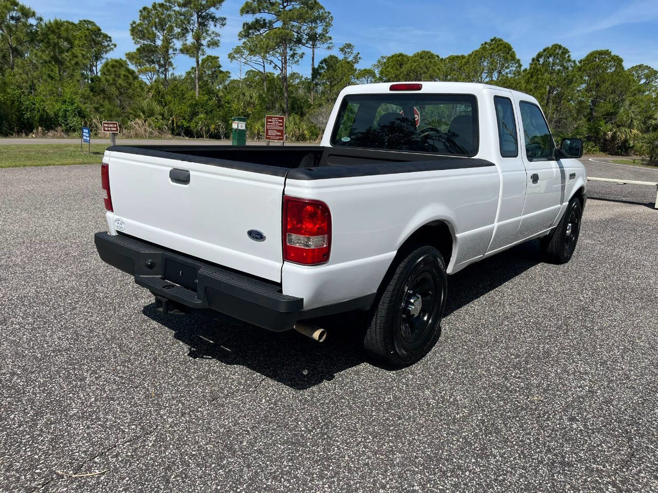 Used 2009 Ford Ranger XL image 5