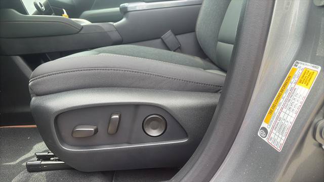 New 2026 GMC Terrain AT4 AWD/4WD image 11