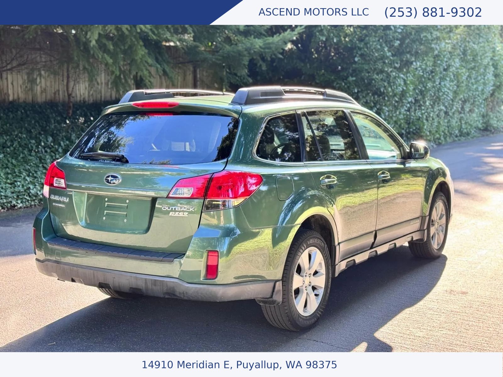 Used 2010 Subaru Outback 2.5i Premium w/ Popular Equipment Group 2A image 5