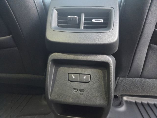 New 2025 Chevrolet Equinox EV RS w/ Convenience Package II image 16