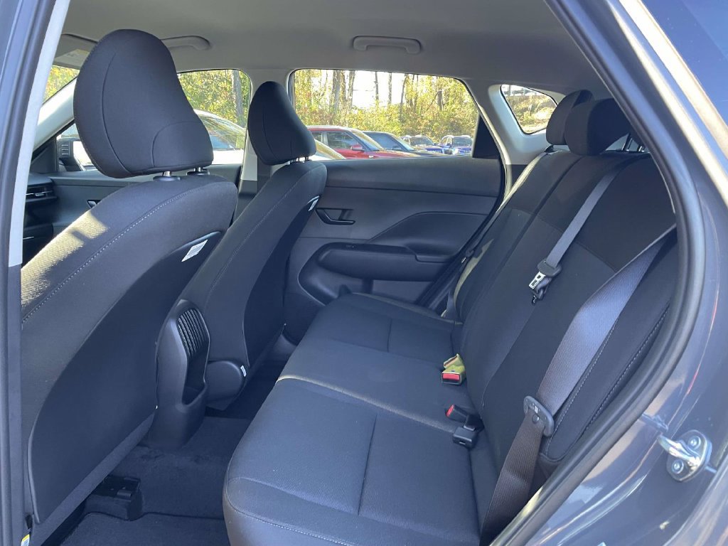 New 2026 Hyundai Kona SE FWD image 9