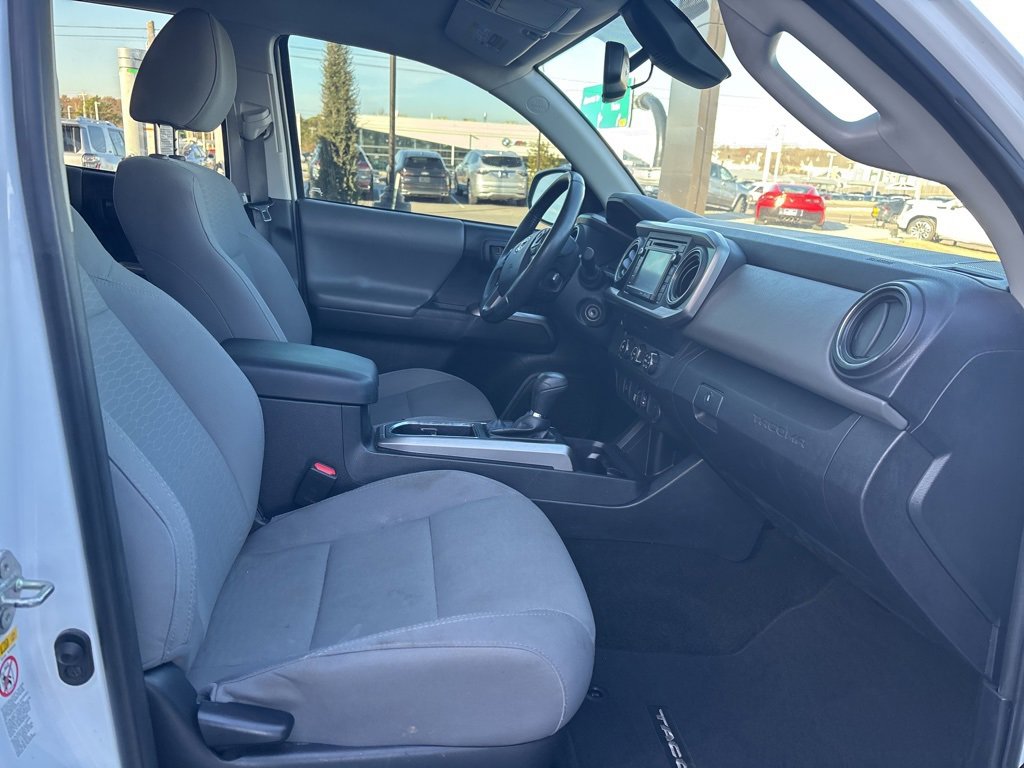 Used 2019 Toyota Tacoma SR5 image 14