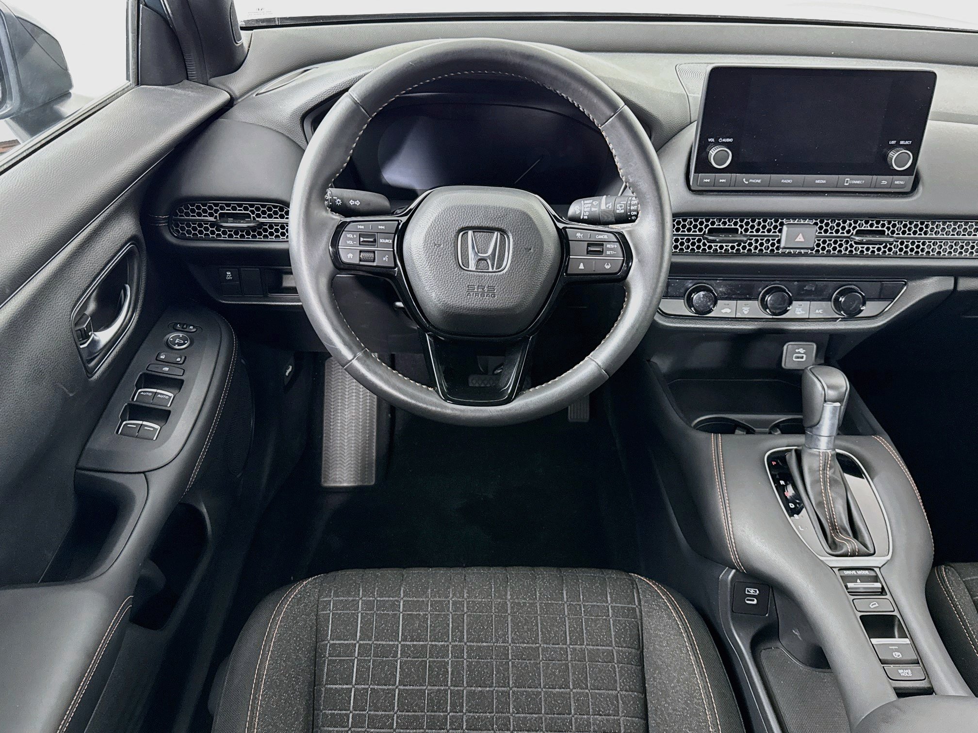 Certified 2024 Honda HR-V Sport image 21