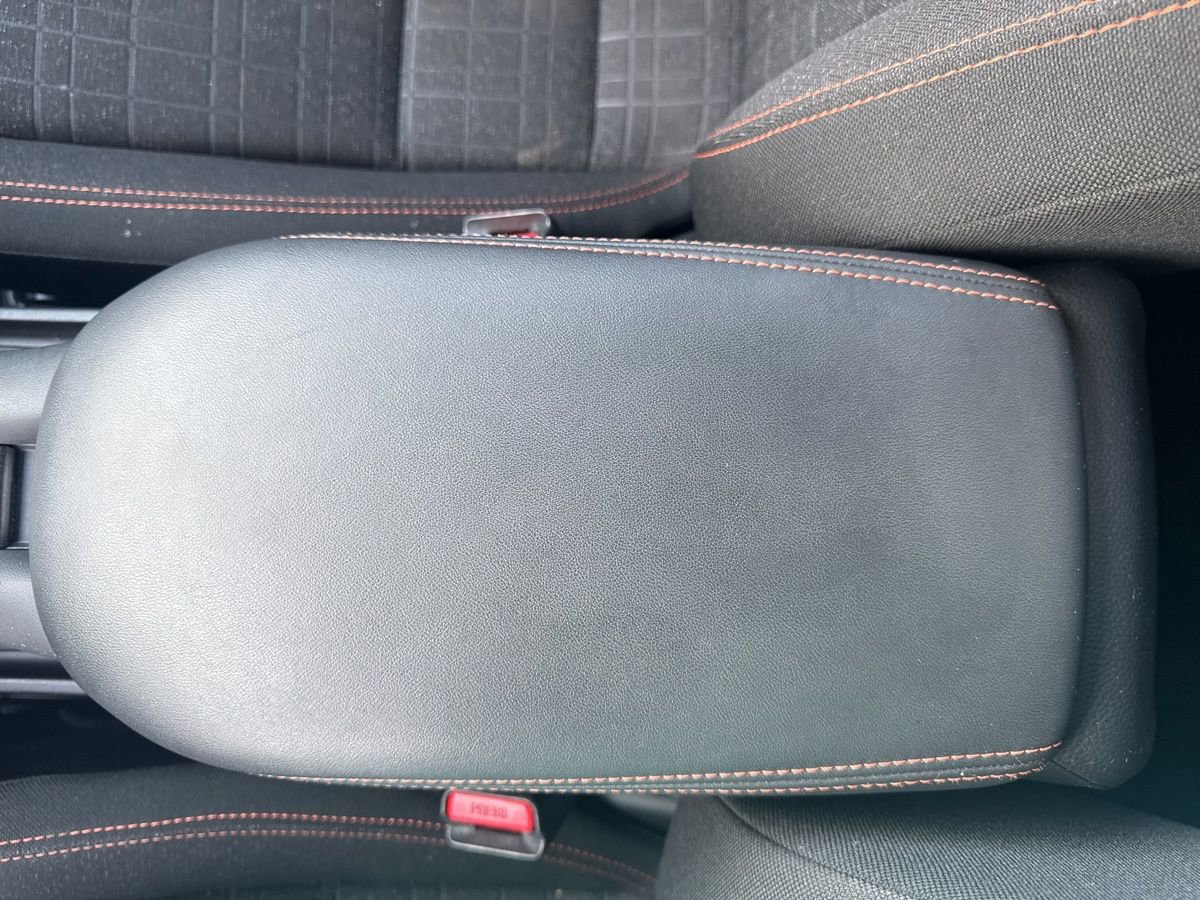 Used 2023 Honda HR-V Sport image 35