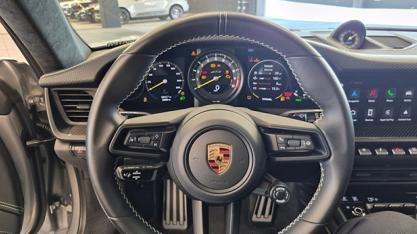 Certified 2022 Porsche 911 GT3 RWD image 13
