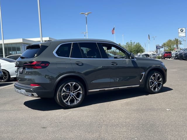 Used 2026 BMW X5 sDrive40i w/ Premium Package RWD image 6
