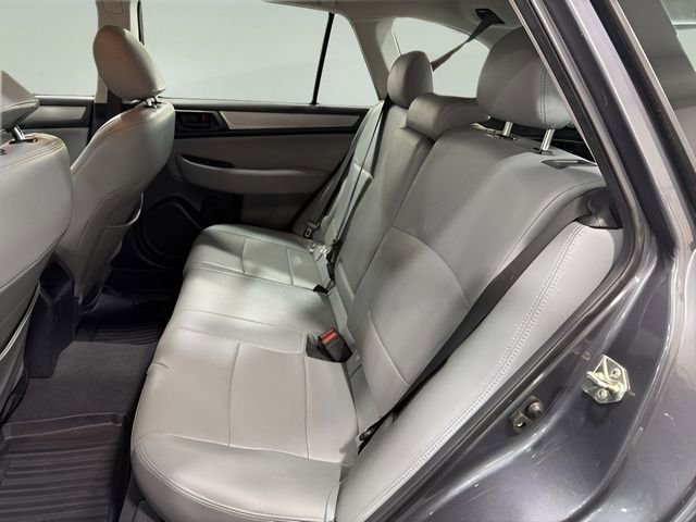 Used 2019 Subaru Outback 2.5i AWD/4WD image 29