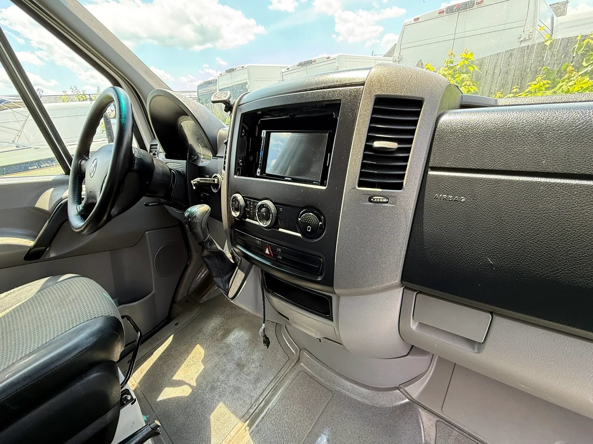 Used 2008 Dodge Sprinter 2500 RWD image 37