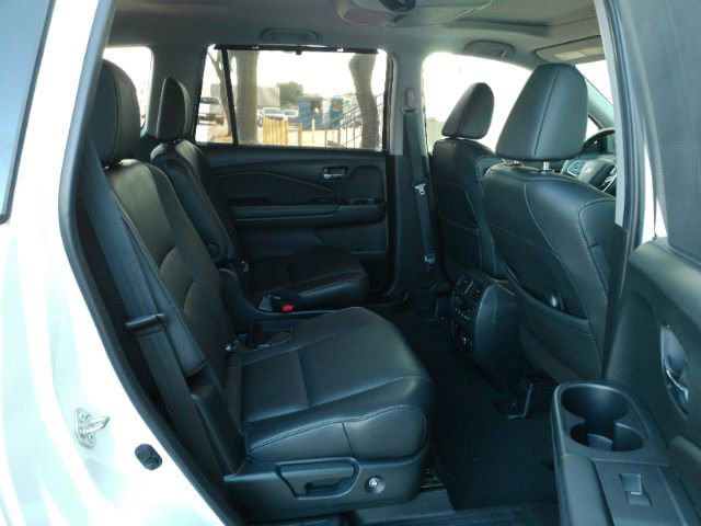 Used 2021 Honda Pilot Touring image 29