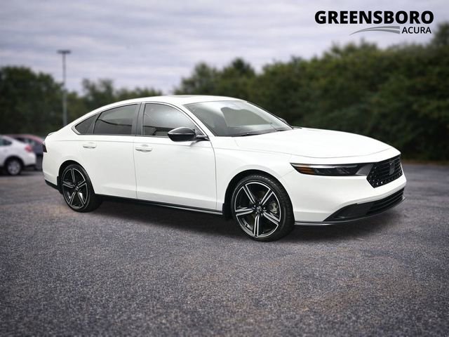 Used 2023 Honda Accord Sport image 1