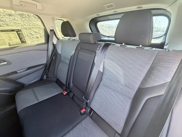 Certified 2023 Nissan Rogue SV image 26