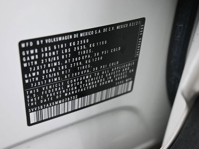 Used 2021 Volkswagen Tiguan SE image 20