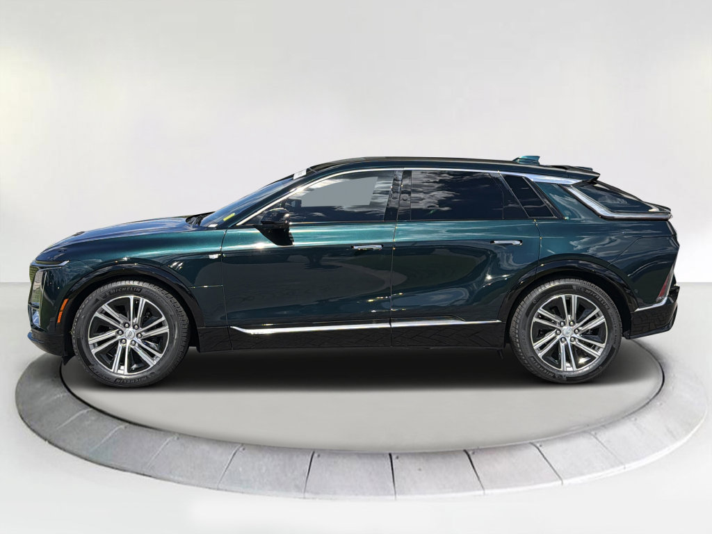 Certified 2024 Cadillac Lyriq Luxury w/ LPO, Floor Liner Package RWD image 2