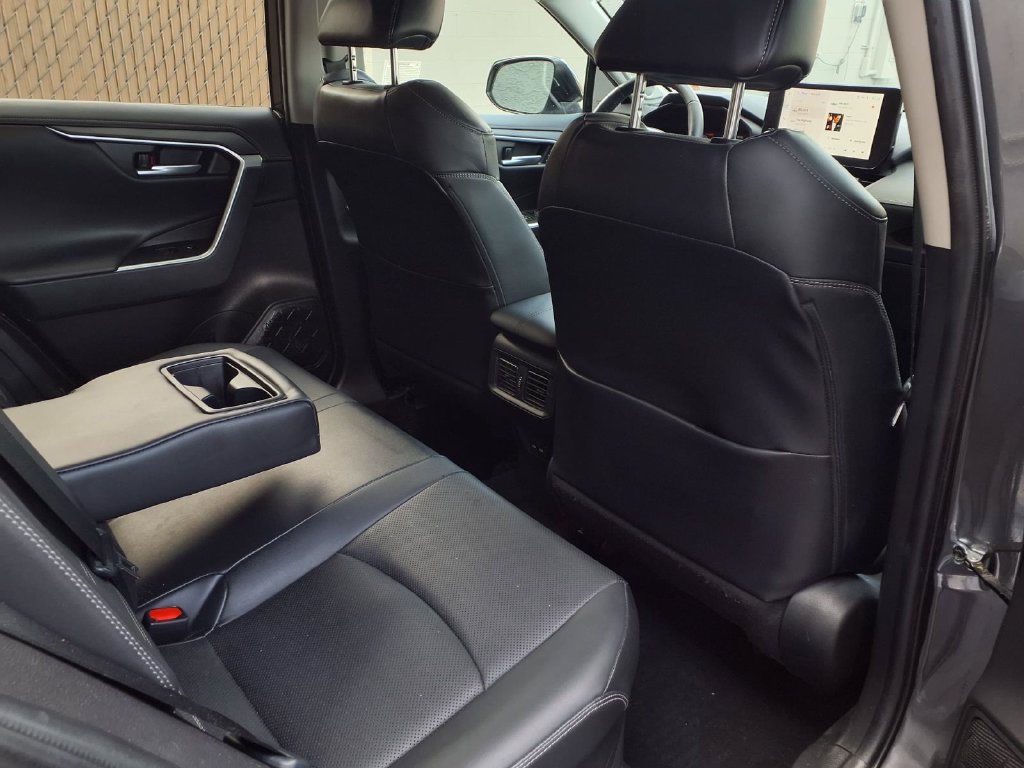 Used 2024 Toyota RAV4 Limited w/ Advanced Technology Package AWD/4WD image 37