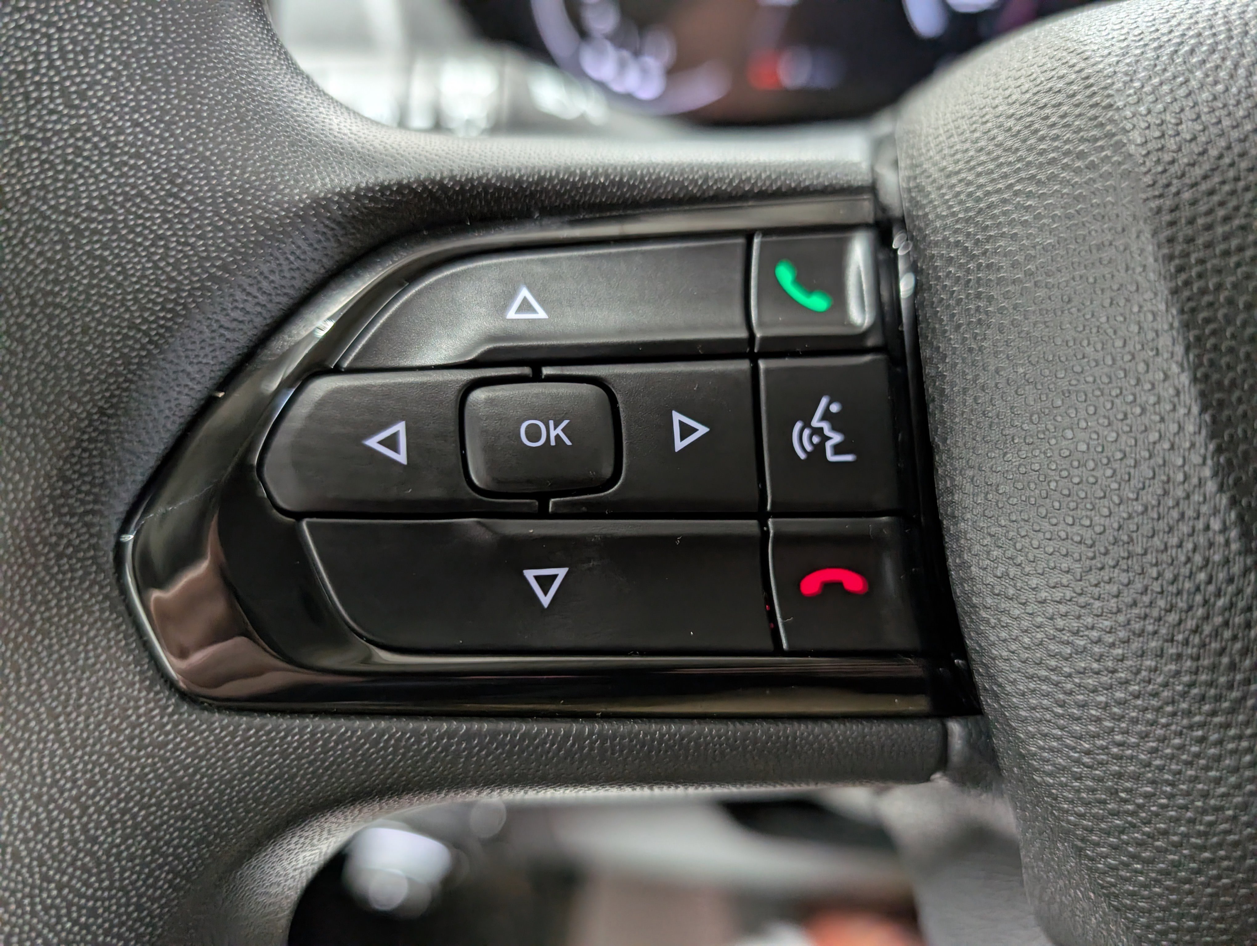 Used 2023 RAM ProMaster 2500 w/ Driver Convenience Group image 23