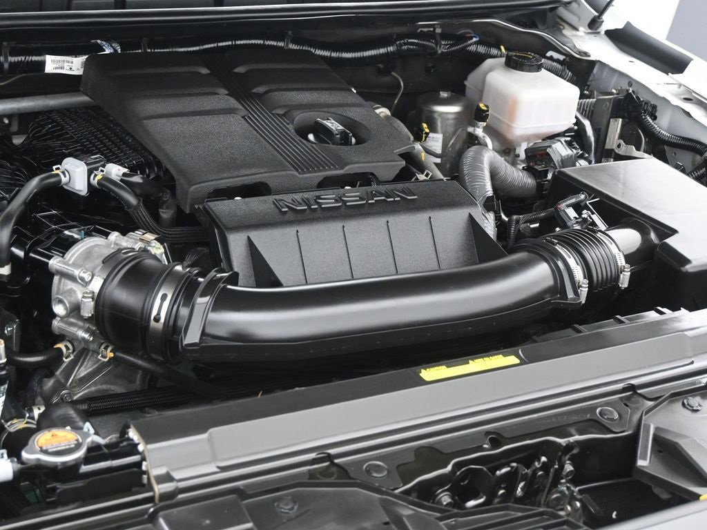 Used 2024 Nissan Frontier PRO-4X w/ Pro Convenience Package image 26